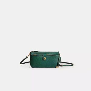 Coach Noa Pop-Up Messenger